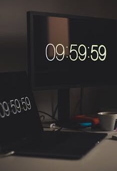 Daily Wellness Tips for People Who Spend Hours Online